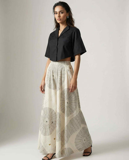 Noir Pleat Crop